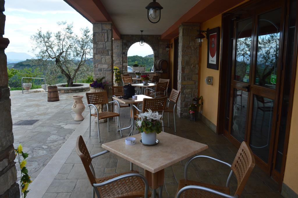 Villa Tre Colli Agri B&B Ariano Irpino Exterior foto